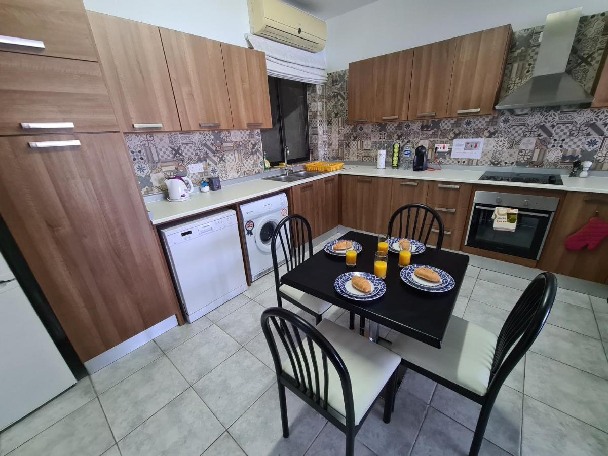 Spacious Seafront Apt Next To Sliema-Valeta Ferry Exteriér fotografie